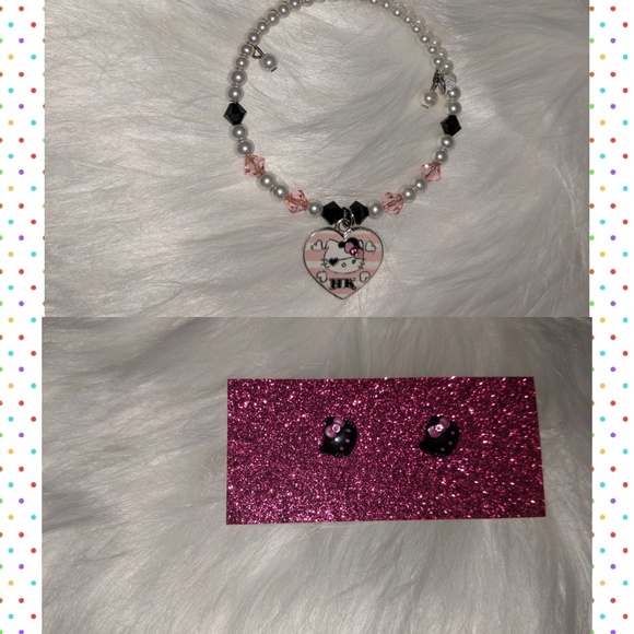 Loungefly Hello Kitty bag & dustbag & Accessories! - Picture 6 of 8